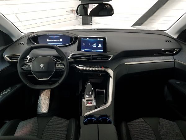 Peugeot 3008 Allure Puretech 130ch S&S EAT8 | 28 794,00 ...