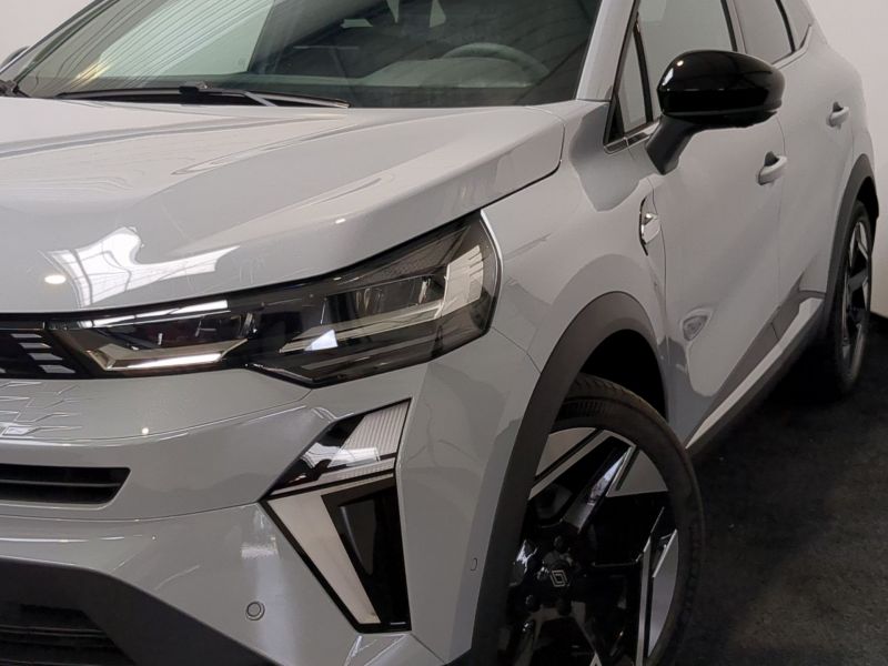 Renault Symbioz Iconic  E-Tech full hybrid 145 Neuve