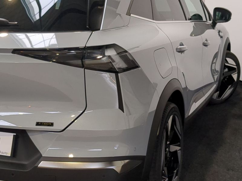 Renault Symbioz Iconic  E-Tech full hybrid 145 Neuve