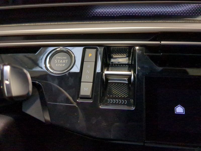 Peugeot Nouveau 3008 GT  Hybrid 136 e-DCS6 Neuve