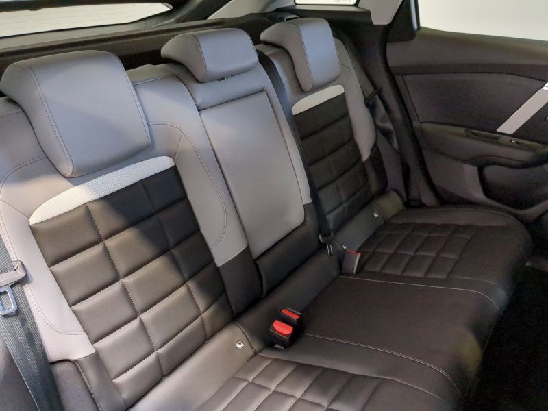 Citroën Nouvelle C4 Max  Hybride 136 e-DCS6 Neuve