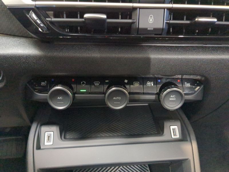 Citroën Nouvelle C4 Max  Hybride 136 e-DCS6 Neuve