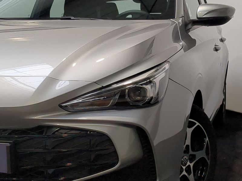 MG MG3 Comfort  1.5 L Hybrid+ 195 ch Occasion
