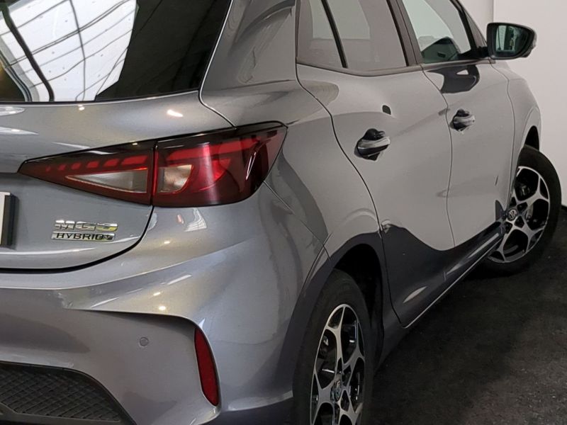 MG MG3 Luxury  1.5 L Hybrid+ 195 ch Occasion