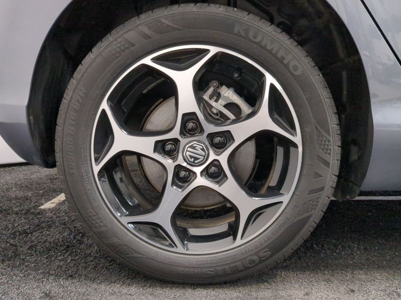 MG MG3 Luxury  1.5 L Hybrid+ 195 ch Occasion