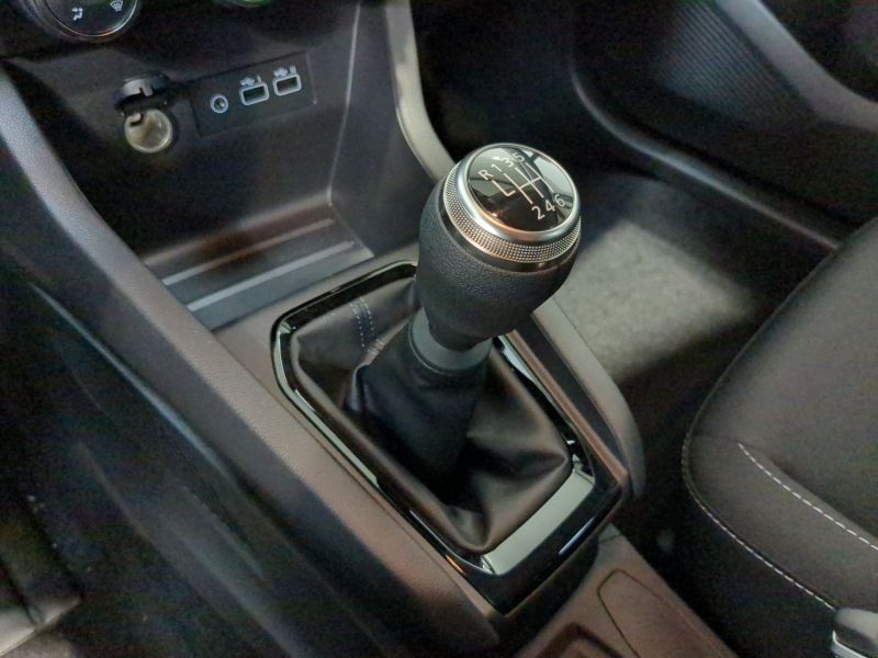 Renault Clio v Evolution dCi 100 Neuve