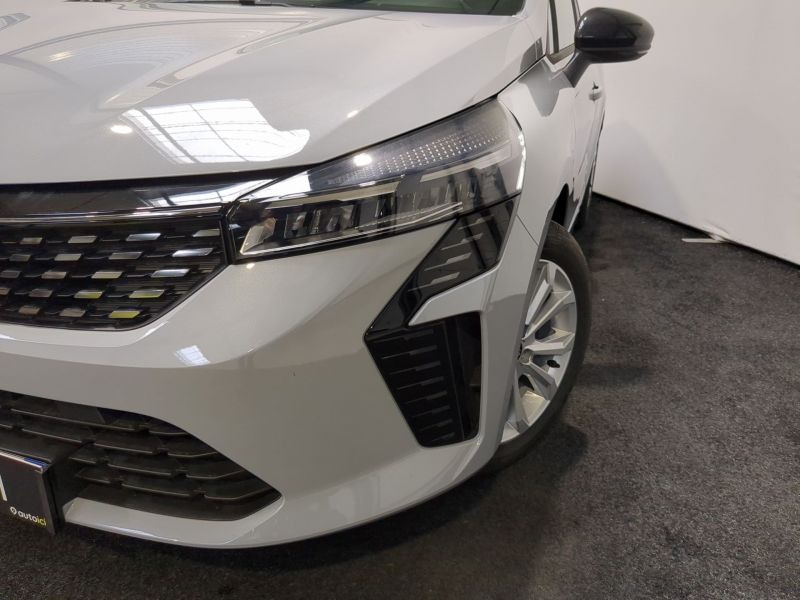 Renault Clio v Evolution dCi 100 Neuve