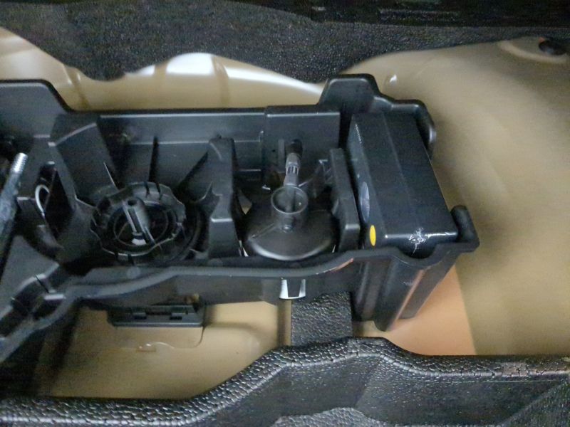 Peugeot 2008 Allure  Hybrid 145 e-DCS6 Neuve