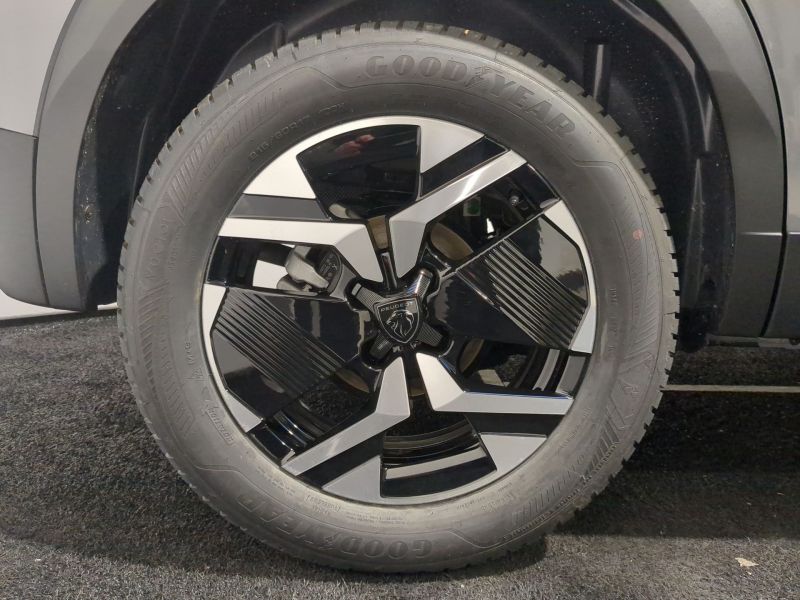 Peugeot 2008 Allure  Hybrid 145 e-DCS6 Neuve