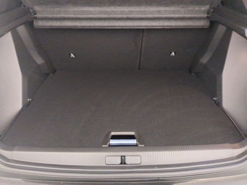 Peugeot 2008 Allure  Hybrid 145 e-DCS6 Neuve