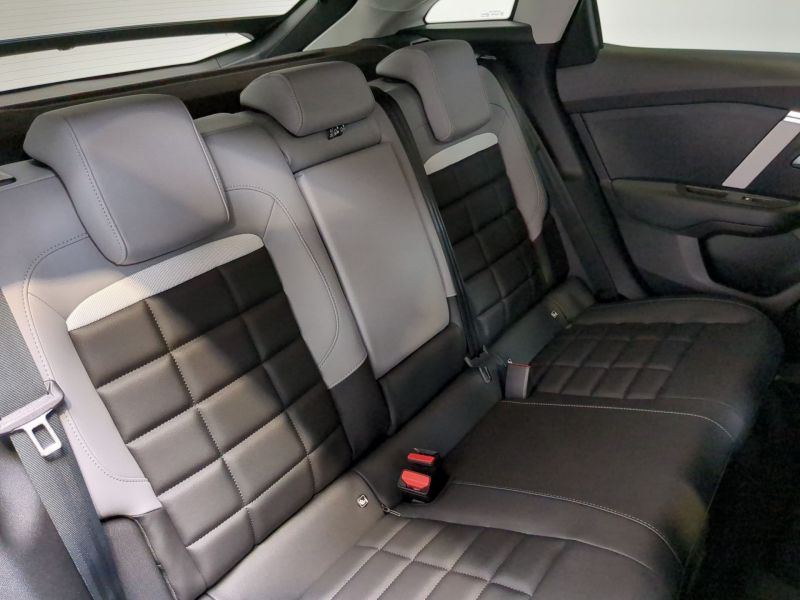 Citroën Nouvelle C4 Max  Hybride 145 e-DCS6 Neuve