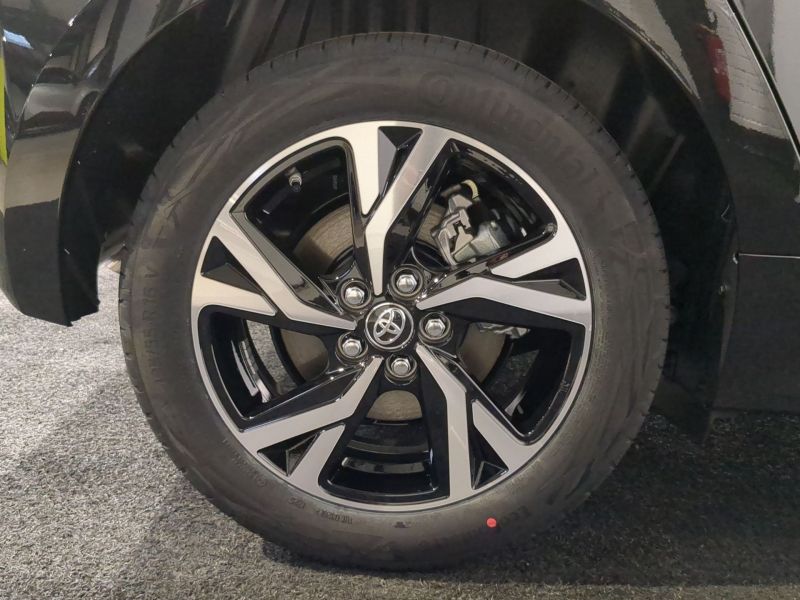 Toyota YARIS HYBRIDE Design   116h Neuve