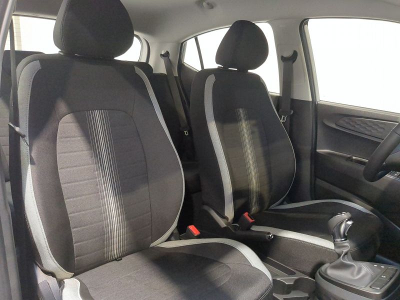 Hyundai i10 Intuitive  1.0 63 BVR Neuve