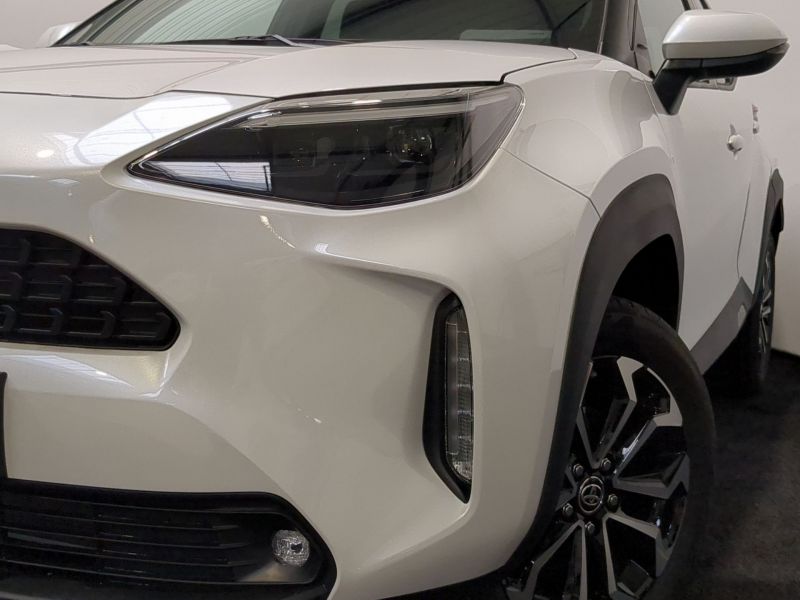 Toyota Yaris cross hybride Design    130h 2WD Neuve
