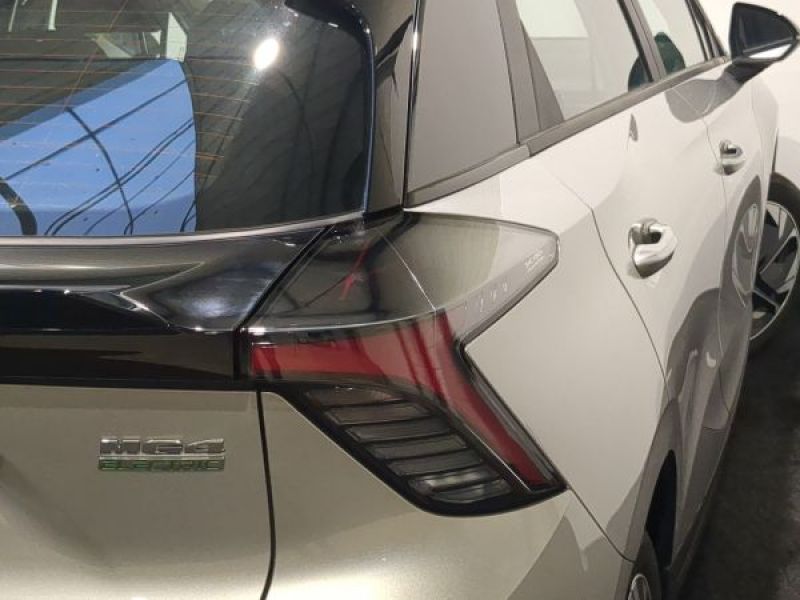 MG Mg4 Standard  Electric 51kWh - 125 kW 2WD Neuve