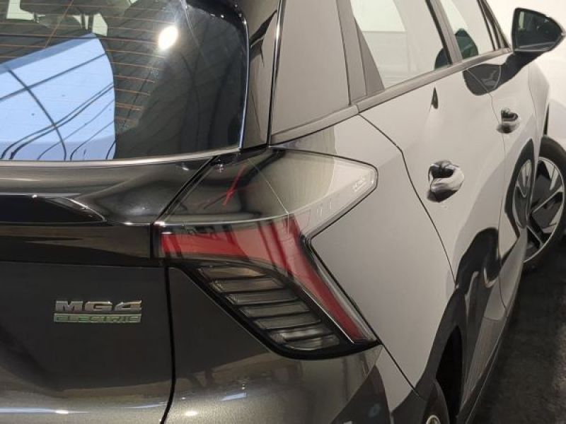 MG Mg4 Standard  Electric 51kWh - 125 kW 2WD Neuve