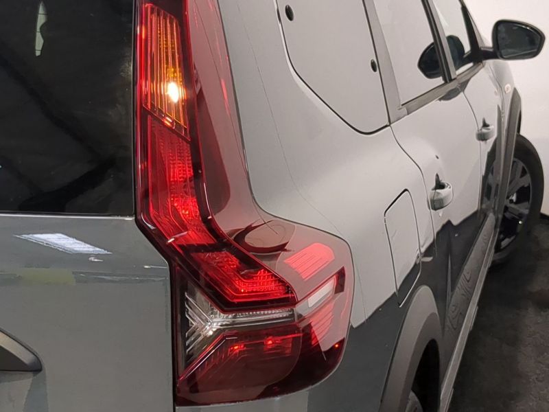 Dacia Jogger Extreme + ECO-G 100 7 places Neuve