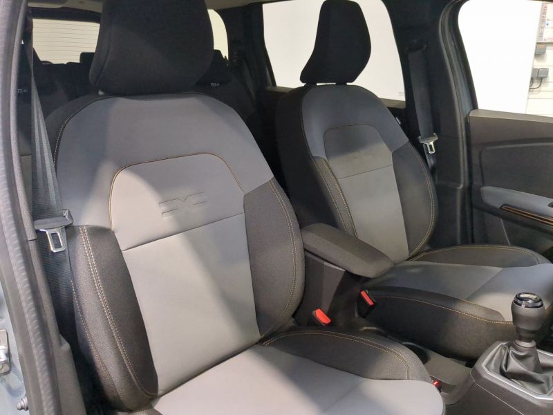 Dacia Jogger Extreme + ECO-G 100 7 places Neuve
