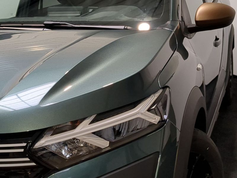 Dacia Jogger Extreme + ECO-G 100 7 places Neuve