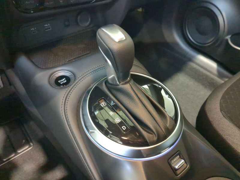 Nissan Juke N-Connecta  HYBRID 143 Neuve