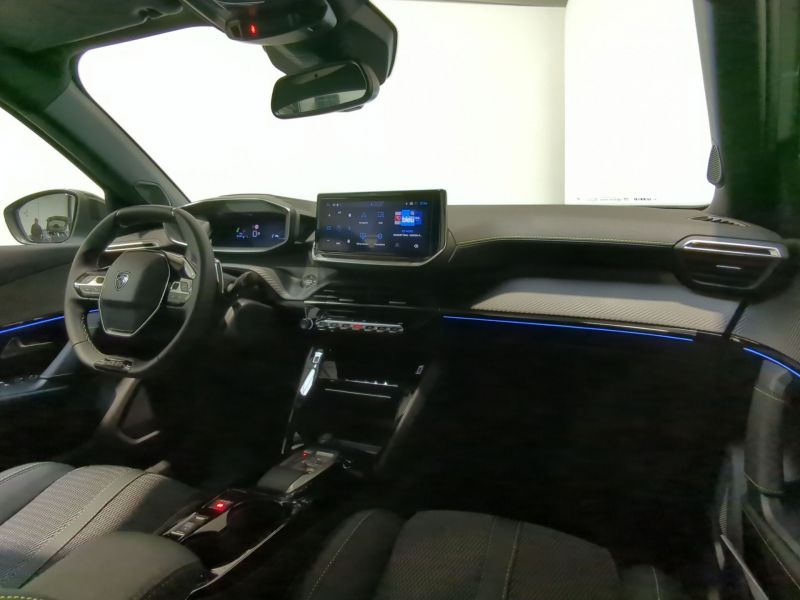 Peugeot 2008 GT  Hybrid 145 e-DCS6 Neuve