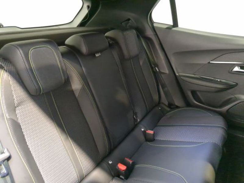 Peugeot 2008 GT  Hybrid 145 e-DCS6 Neuve