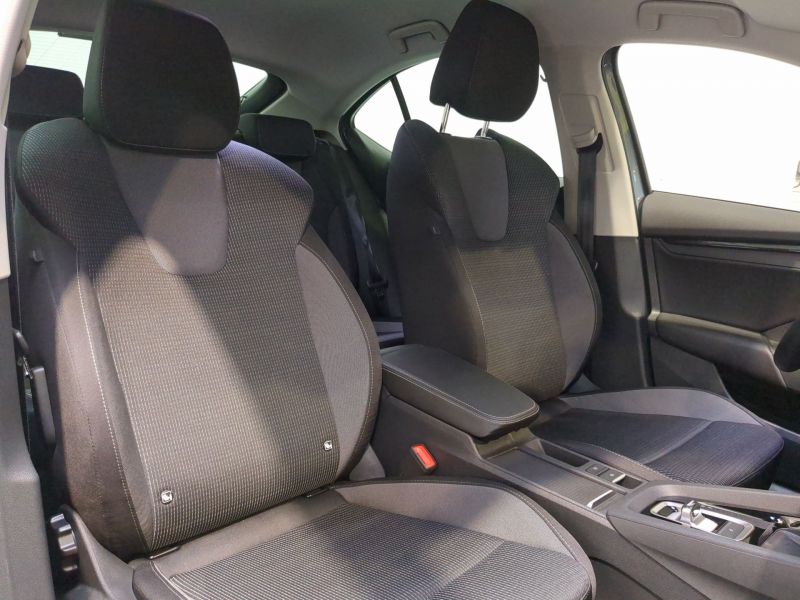 Skoda Octavia Selection  1.5 TSI Hybrid 116 ch ACT DSG7 Occasion