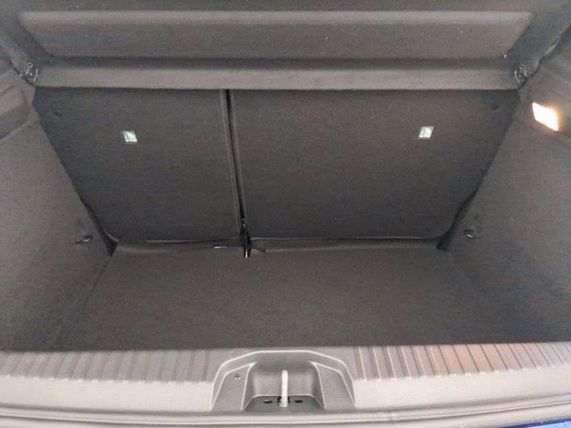 Renault Clio v Evolution dCi 100 Neuve