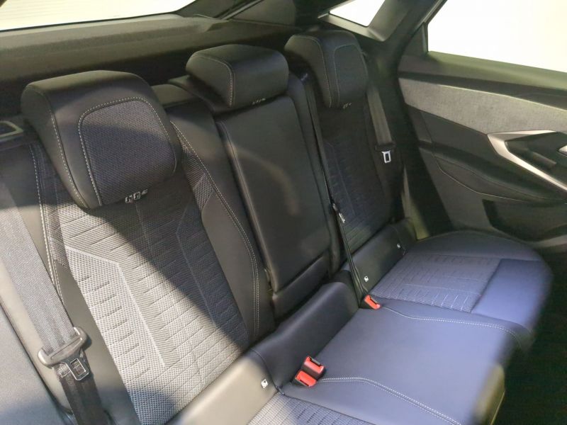 Peugeot 3008 GT  Hybrid 145 e-DCS6 Neuve