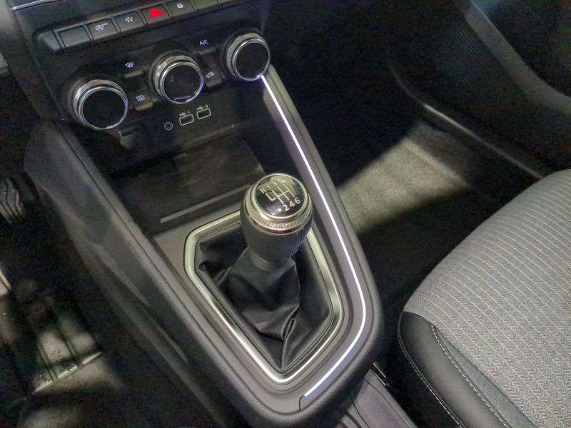 Renault Clio v Techno TCe 90 ch Neuve