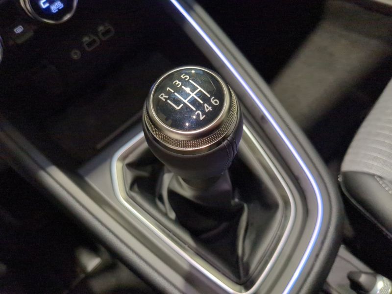 Renault Clio v Techno TCe 90 ch Neuve