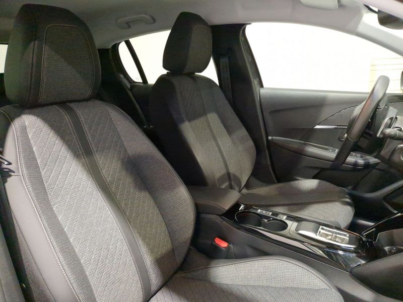 Peugeot 208 Allure Hybrid 100 e-DCS6 Occasion