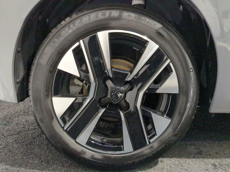 Peugeot 208 Allure Hybrid 100 e-DCS6 Occasion