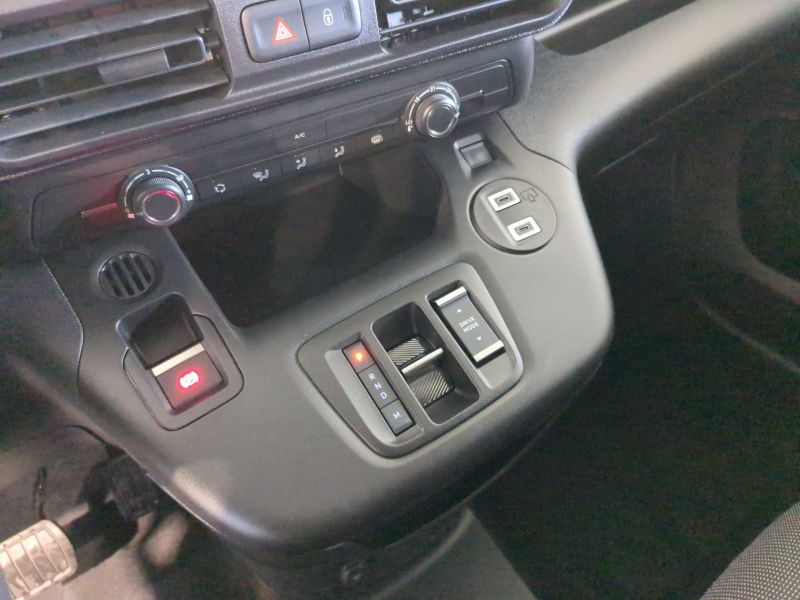 Citroën Berlingo van -   XL DIESEL 130 CH AUTOMATIQUE Neuve