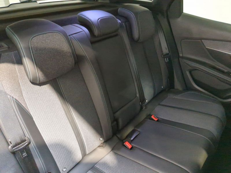 Peugeot 3008 Allure Pack Puretech 130ch S&S EAT8 Occasion
