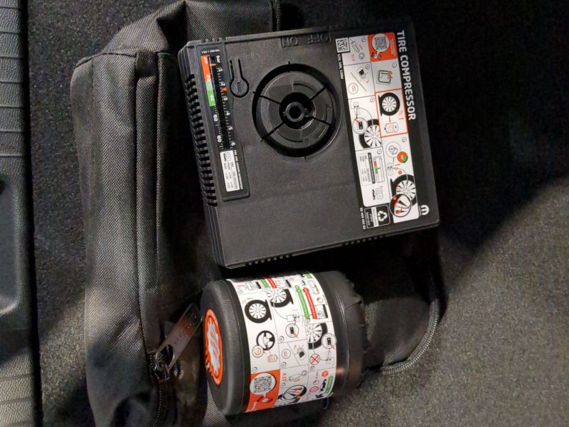 Citroën C3 AIRCROSS Plus   Hybride 145 e-DCS6 Neuve