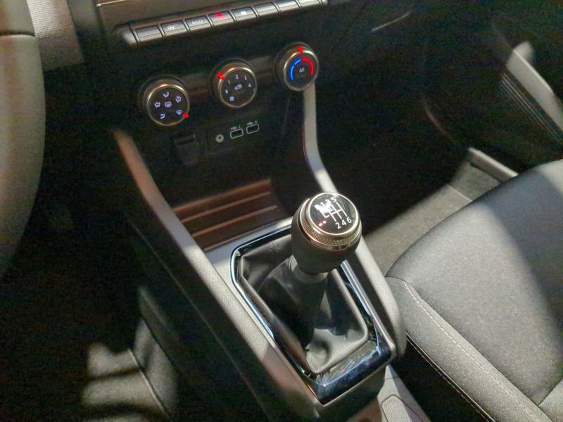 Renault Clio v Evolution Blue dCi 100 ch Occasion