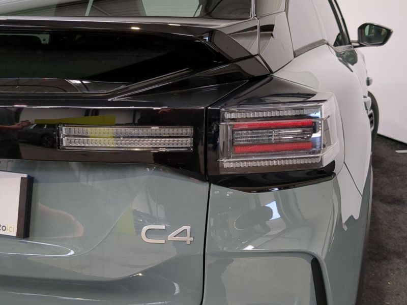 Citroën Nouvelle C4 Max  Hybride 145 e-DCS6 Neuve
